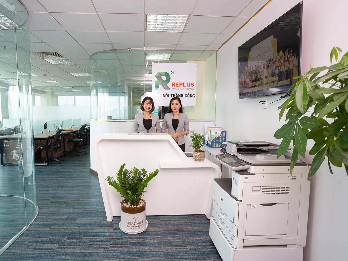 Văn phòng trọn gói Replus, Vincom Center, Quận 1 - vlook