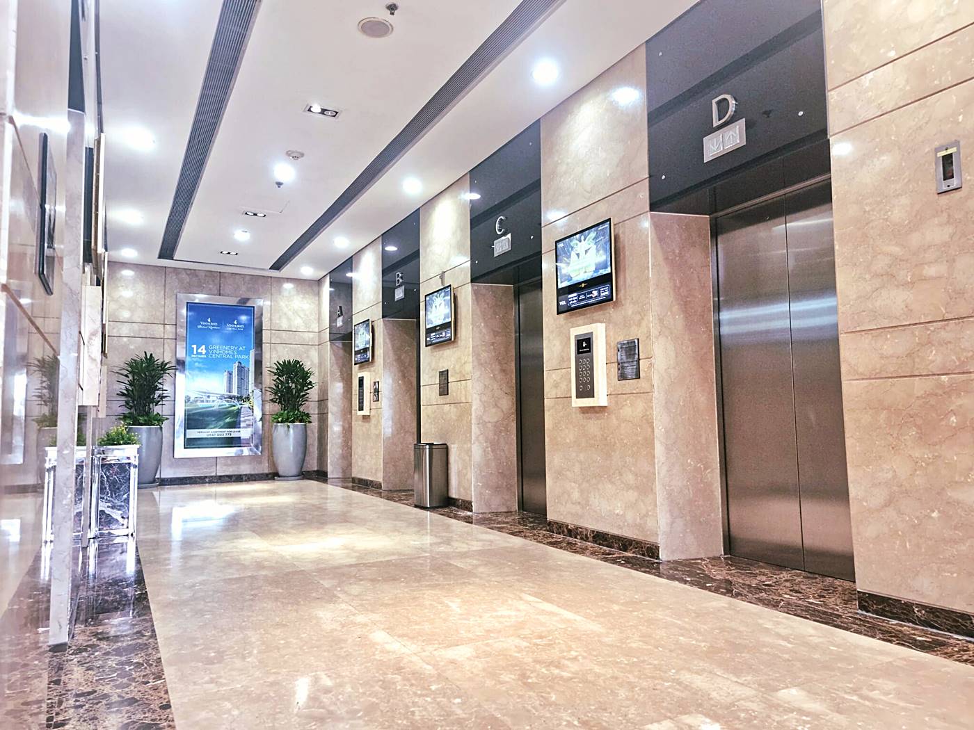 Văn phòng trọn gói Replus, Vincom Center, Quận 1 - vlook