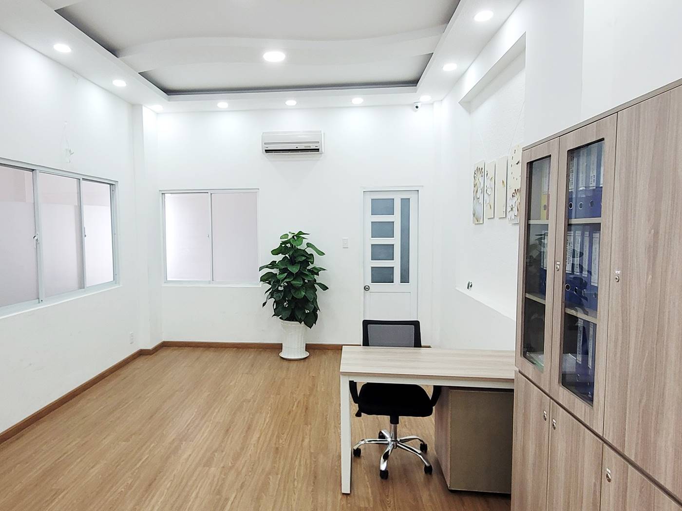 văn phòng trọn gói, coworking tại MIRA, HB Building, 154 Phạm Văn Chiêu, Phường 9, Quận Gò Vấp - Vlook.vn