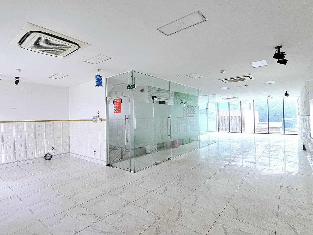 Văn phòng trọn gói tại Sabay Office • Hoàng Hoa Thám. 233 Hoàng Hoa Thám, Phường 13, Quận Tân Bình - Vlook.vn