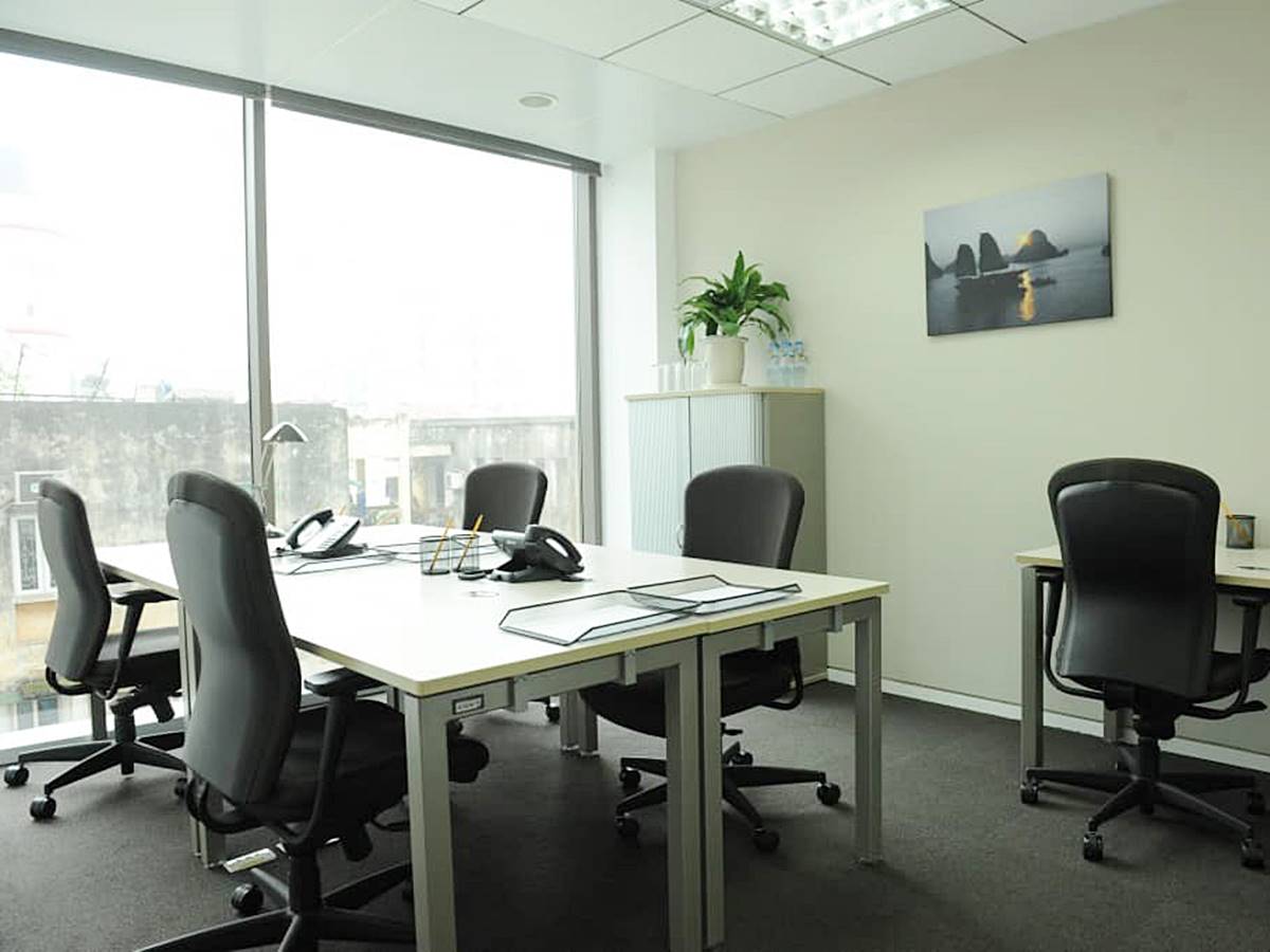 Văn phòng trọn gói Unit Office, Golden King Building, 15 Nguyễn Lương Bằng, Phường Tân Phú, Quận 7 - vlook.vn