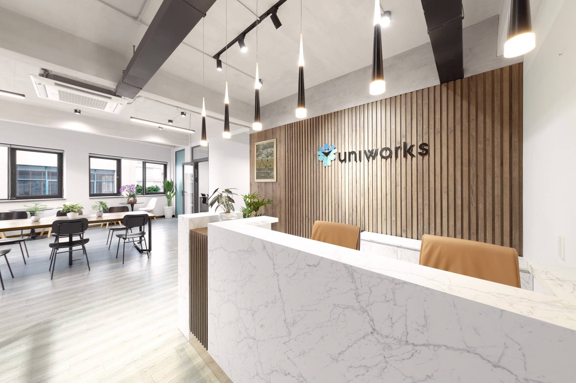Văn phòng trọn gói tại Uniworks, 03 Ba Tháng Hai, Phường 11, Quận 10 - Vlook.vn