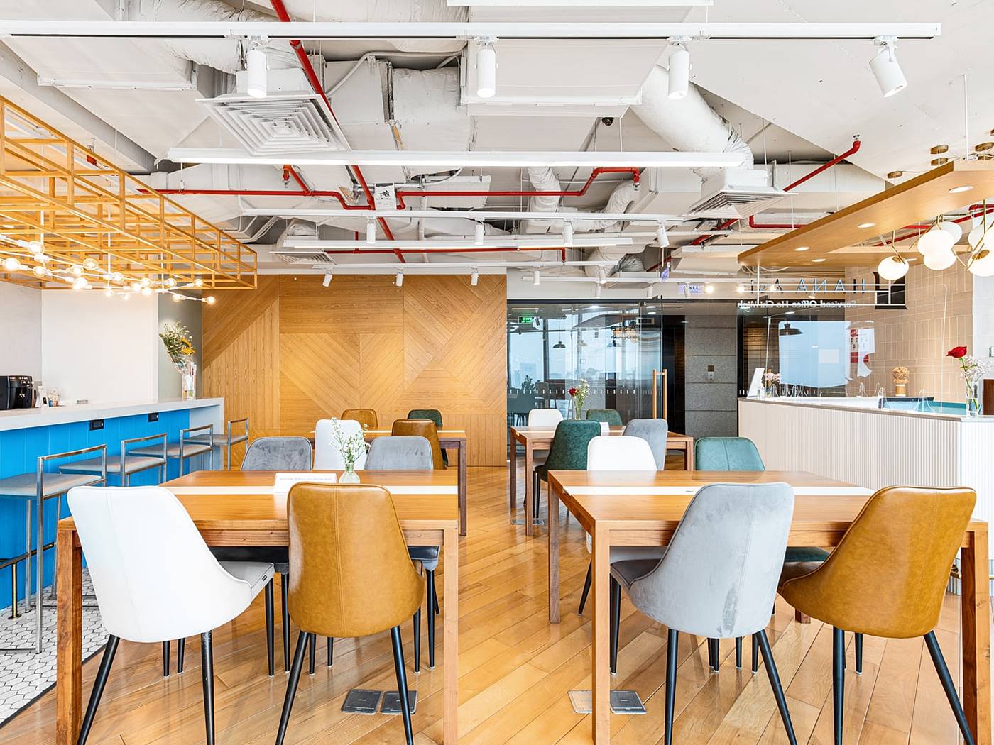 Văn phòng trọn gói, coworking tại HANA Asia, Lim Tower, 9-11 Tôn Đức Thắng, Phường Bến Nghé, Quận 1 - Vlook.vn